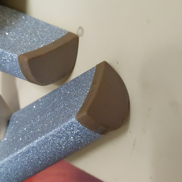 NIB Jewel Badgley Mischka Women's Ollie High Heel Pump Silver - Picture 11 of 14